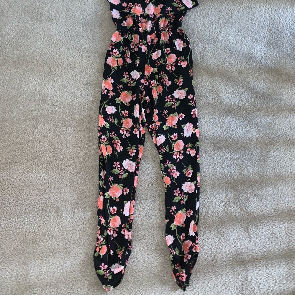 🌸Floral one-piece jumper🌸